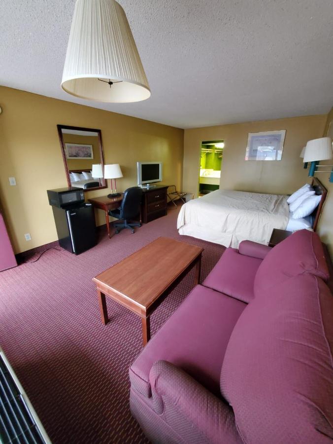 Gray Plaza Motel West Frankfort Екстериор снимка