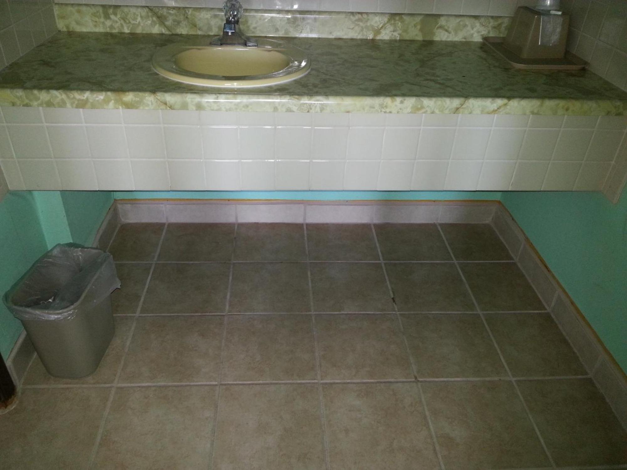 Gray Plaza Motel West Frankfort Екстериор снимка